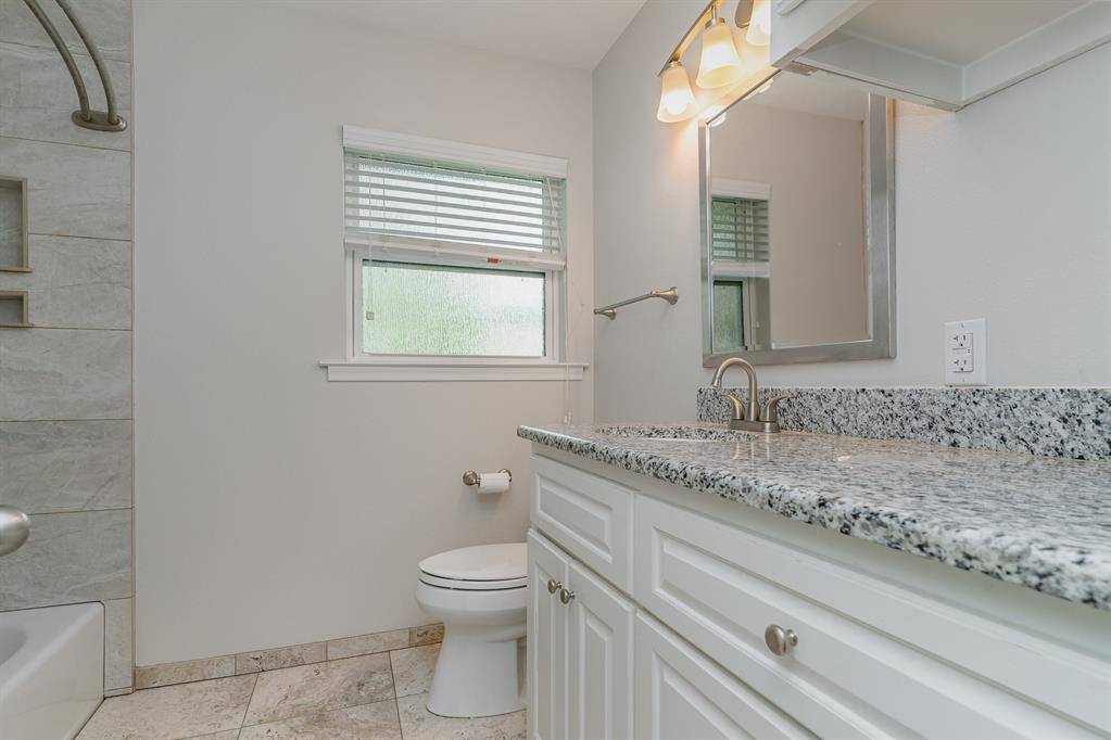 3709 Van Ness Lane, Dallas, TX 75220