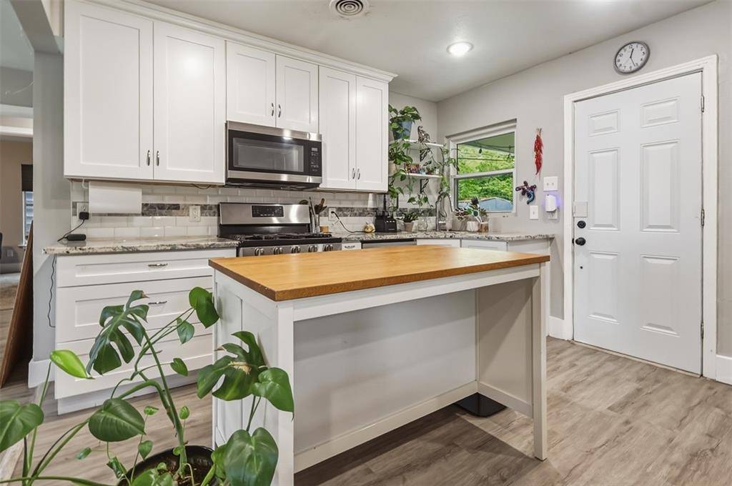 1918 Melbourne Avenue, Dallas, TX 75224