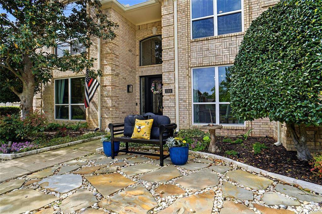 214 Timber Lake Way, Southlake, TX 76092