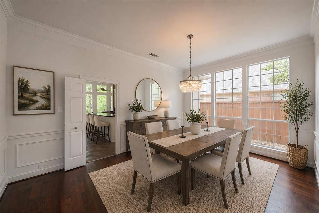 18512 Highland Creek Lane, Dallas, TX 75252