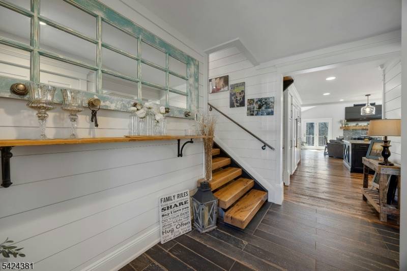 27 Omaha Rd, Wayne Twp., NJ 07470