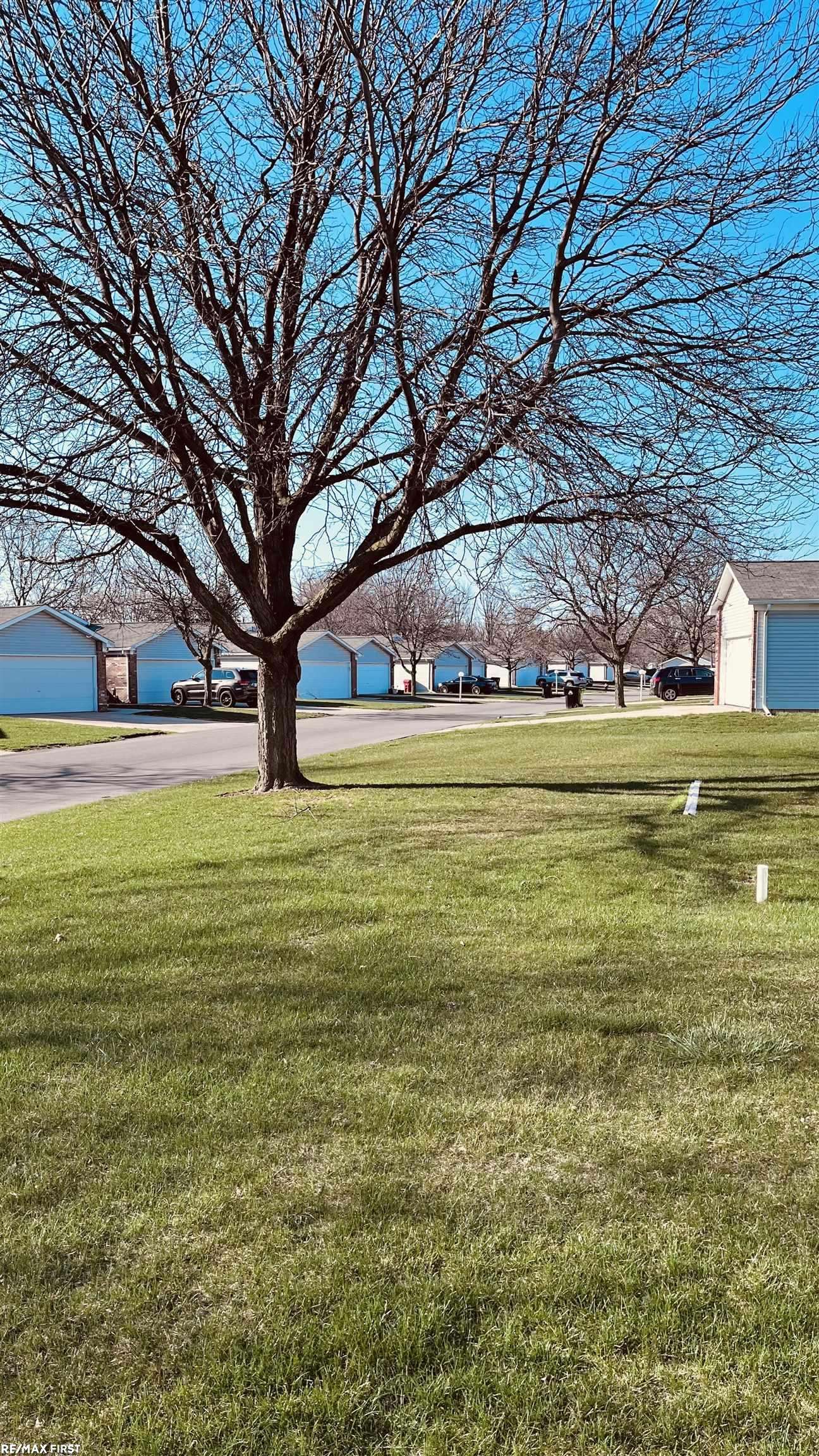 19223 Waldorf ST, Roseville, MI 48066