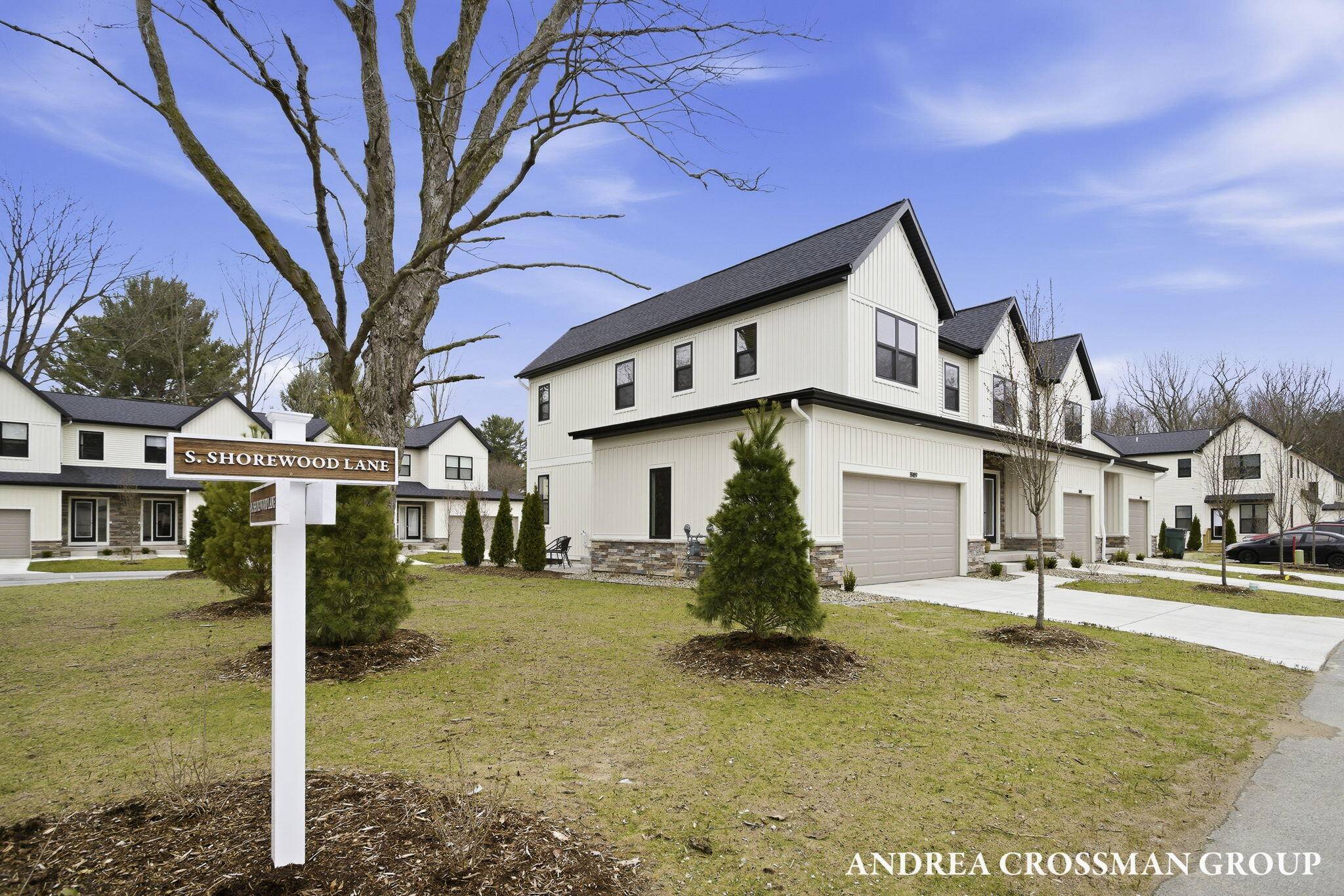 1989 S Shorewood LN, Park Twp, MI 49423