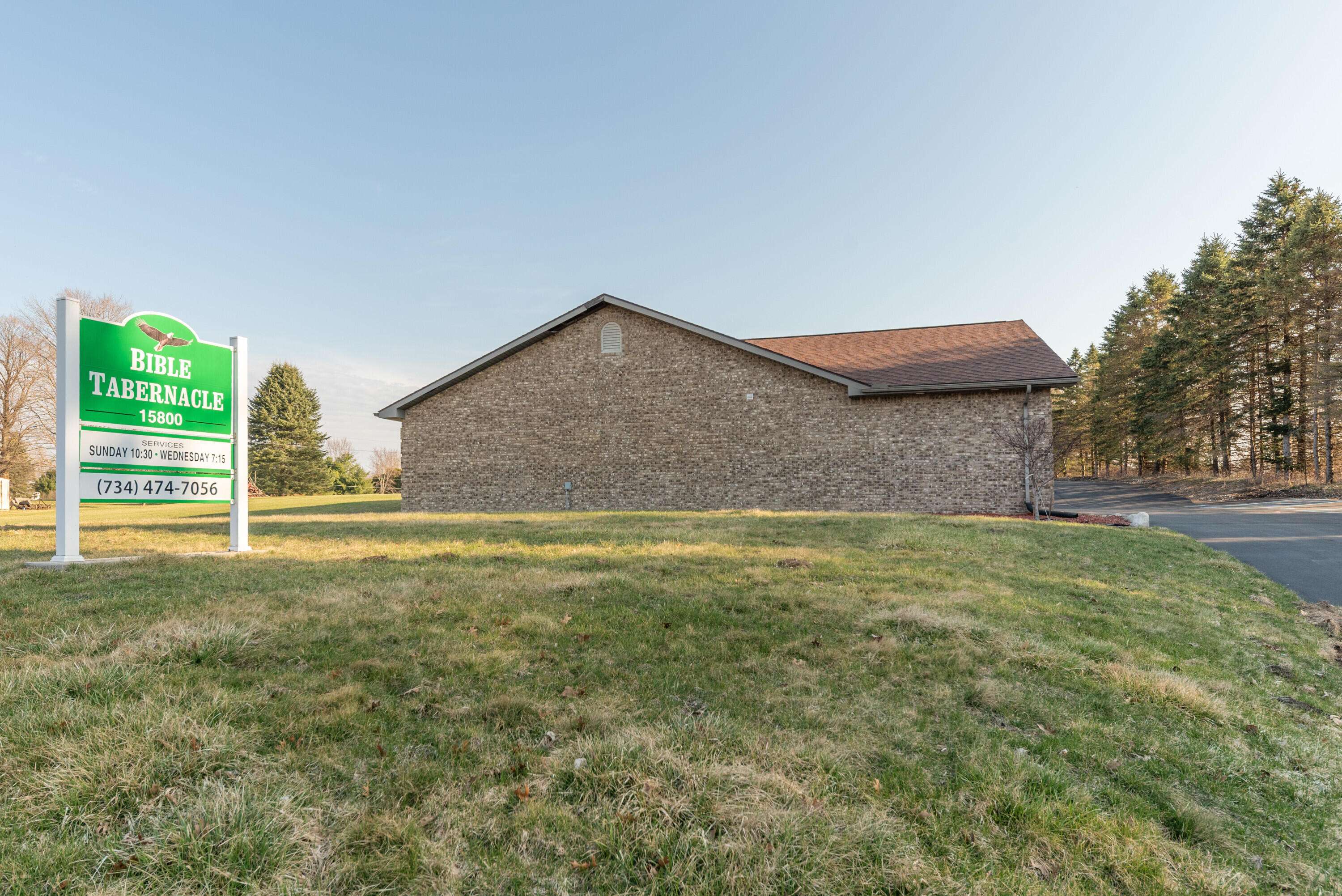 15800 Graves RD, Unadilla Twp, MI 48169