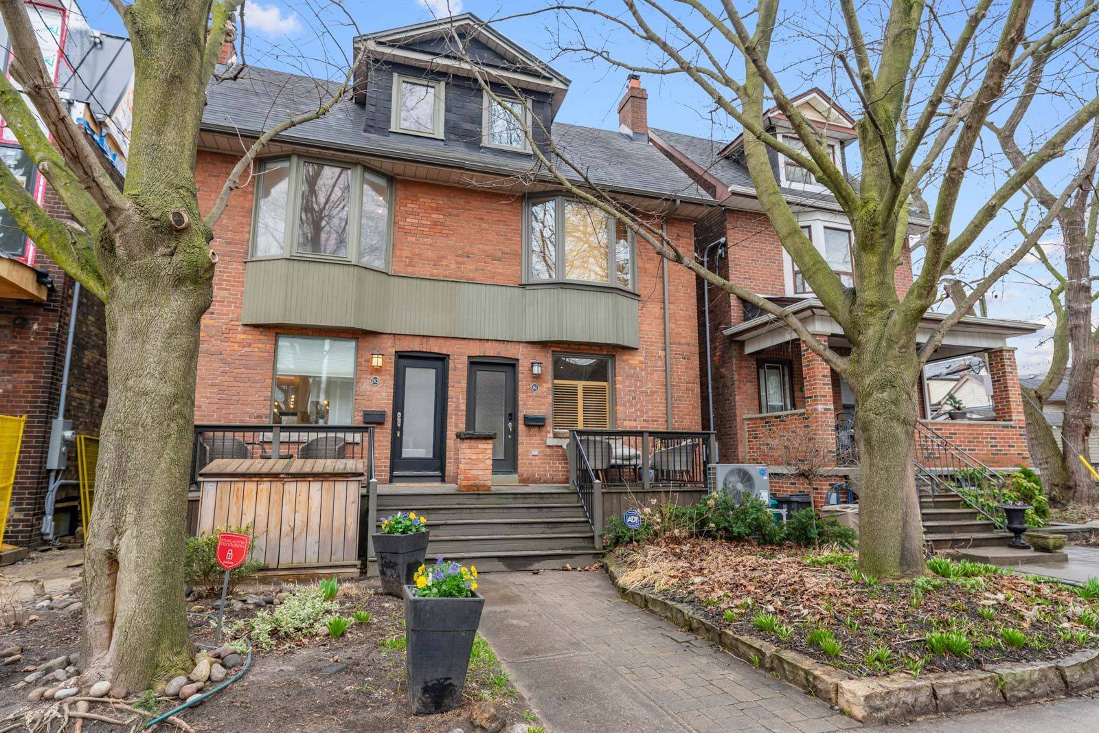 163 Langley AVE, Toronto E01, ON M4K 1B8