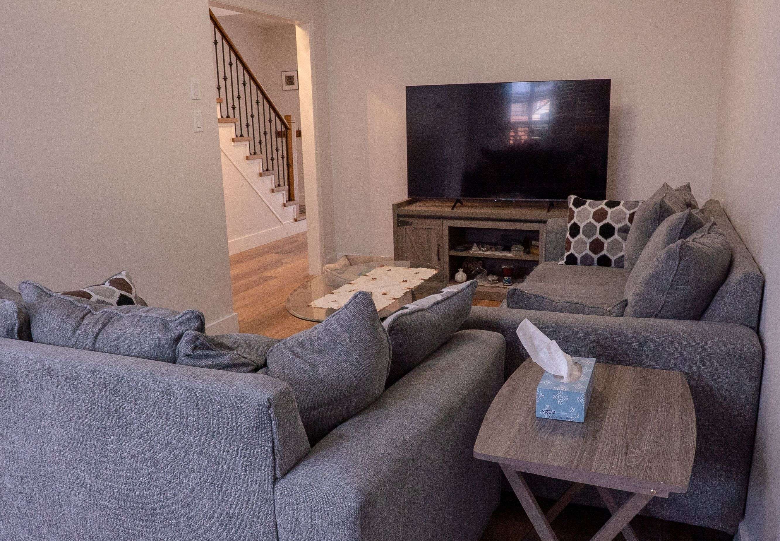 1385 Brookstar DR, Oakville, ON L6M 3W2