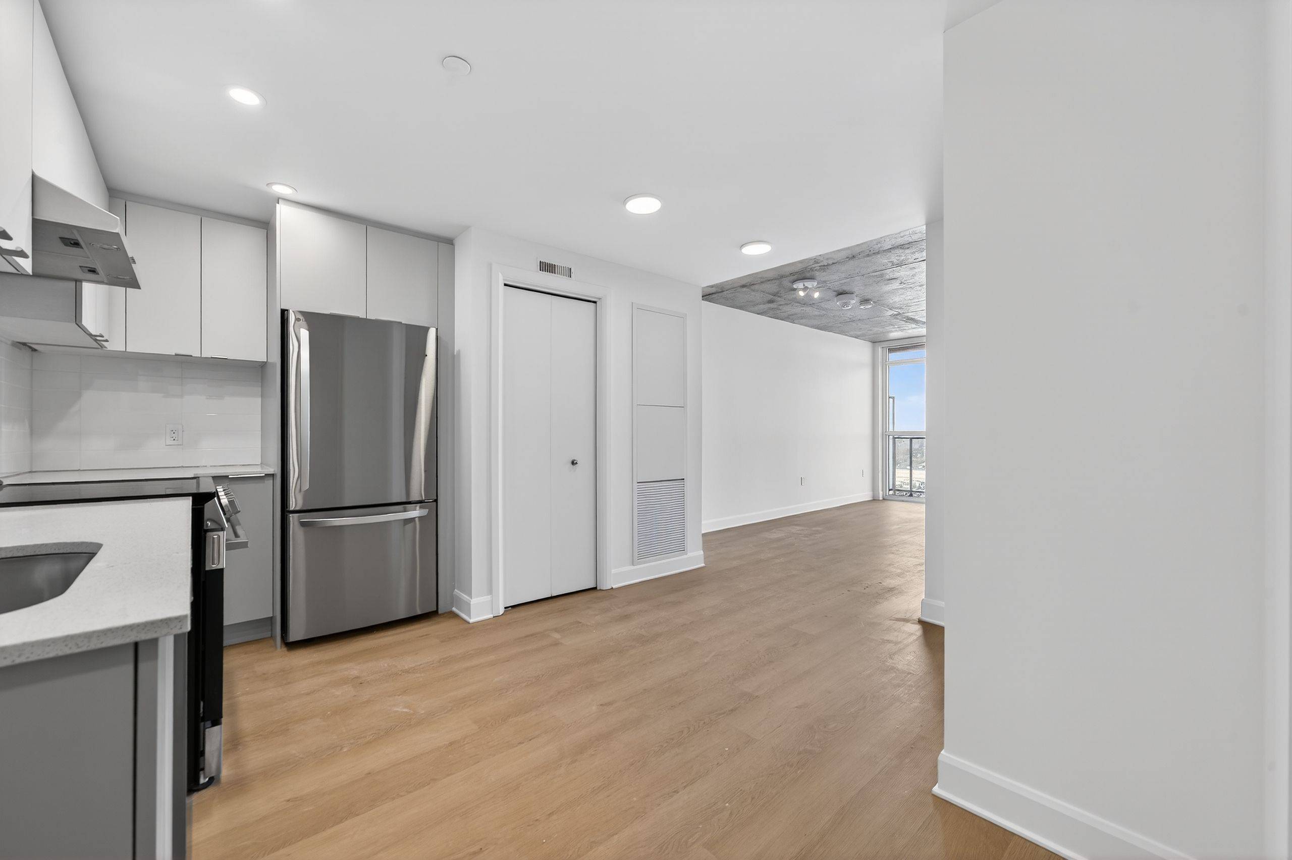 1360 Carling AVE #1803, Carlington - Central Park, ON K1Z 0E4