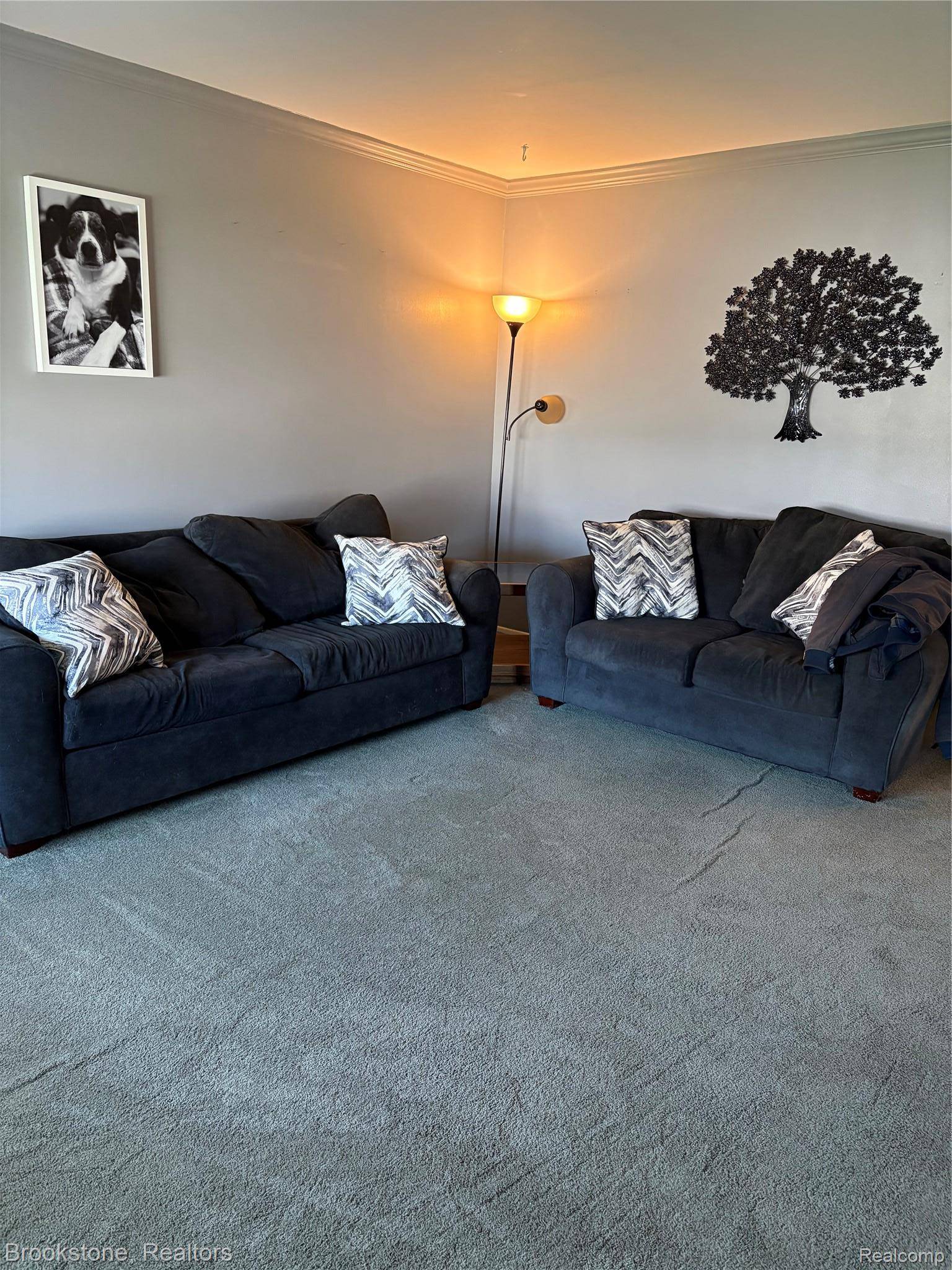 16444 Terrace Ct, Roseville, MI 48066