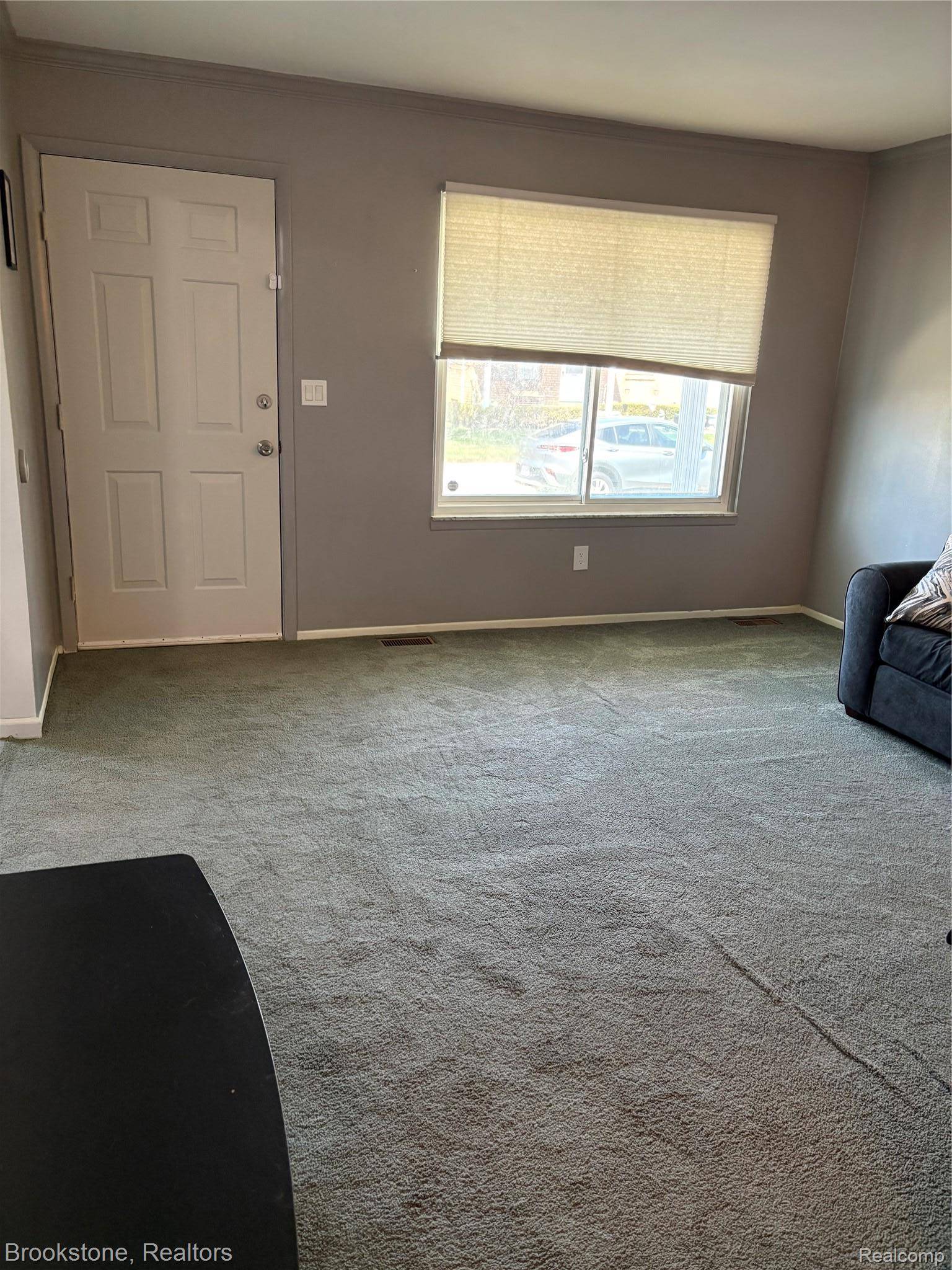 16444 Terrace Ct, Roseville, MI 48066