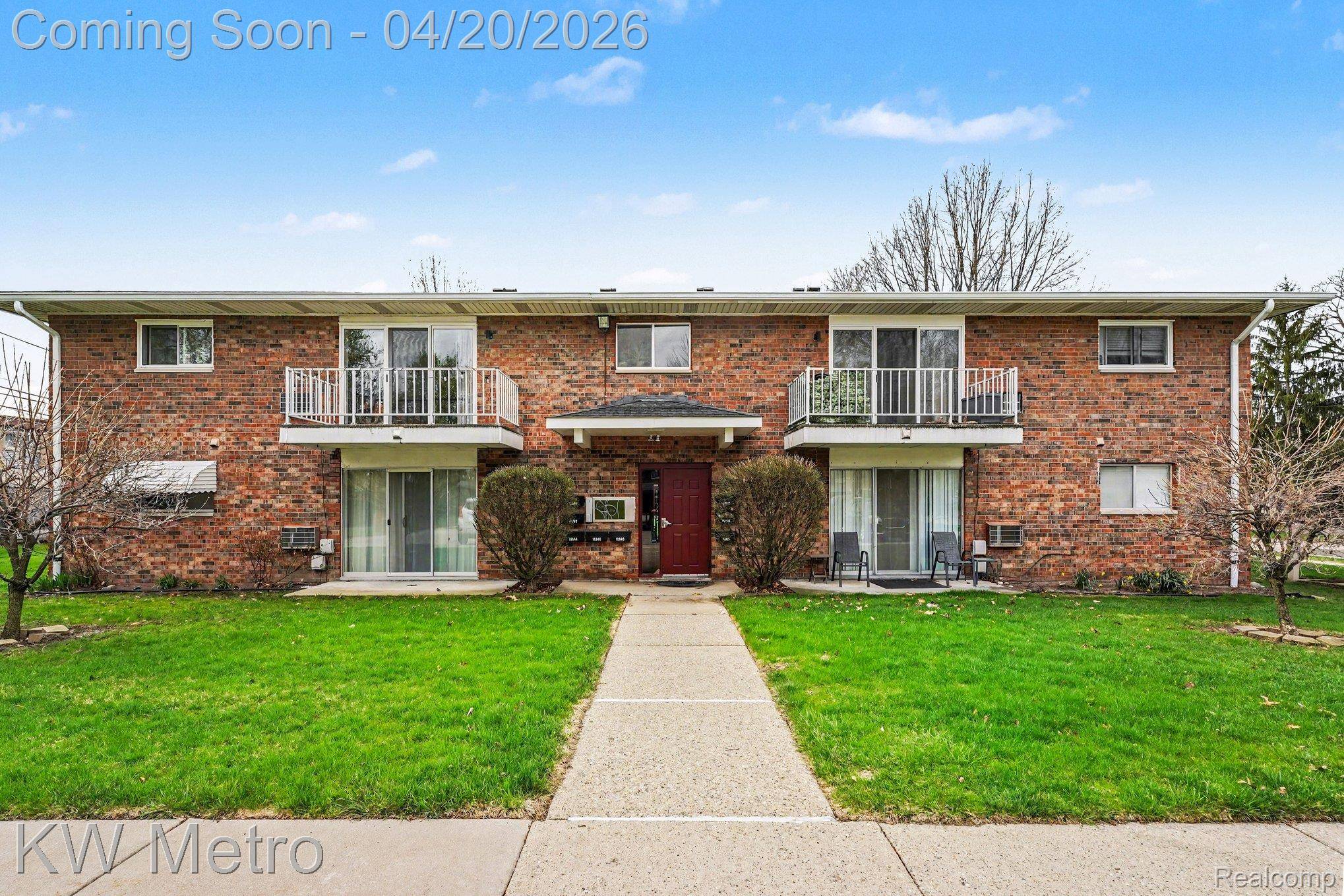 15048 Fairfield ST, Livonia, MI 48154