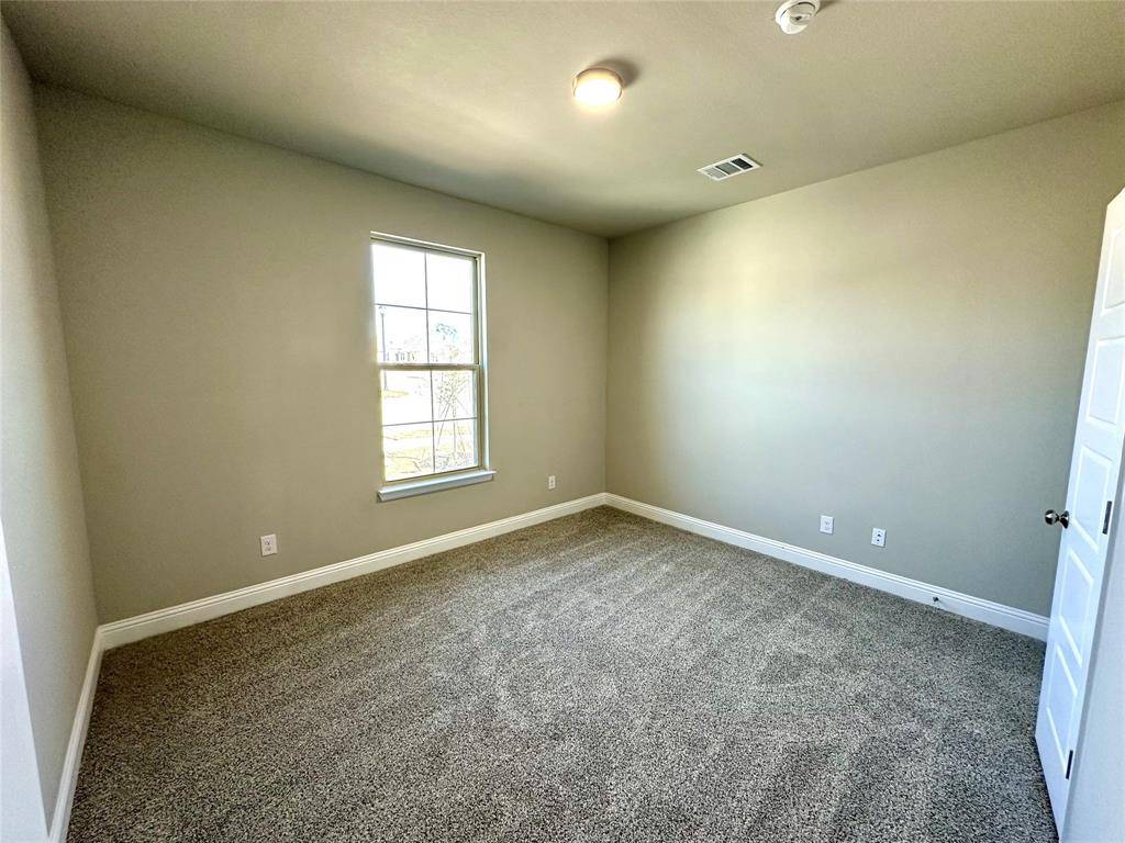 710 Broken Bow Lane, Cleburne, TX 76033