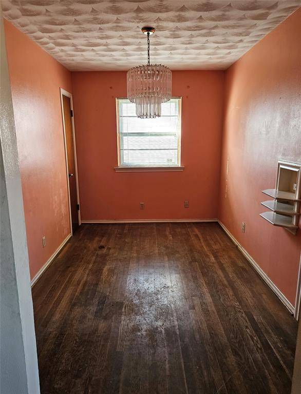 1708 Walmsley Avenue, Dallas, TX 75208