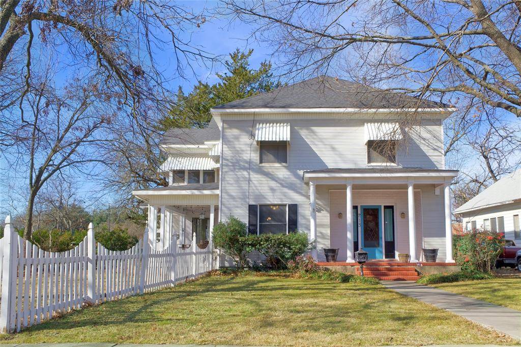 213 CLEMENTS, Gainesville, TX 76240