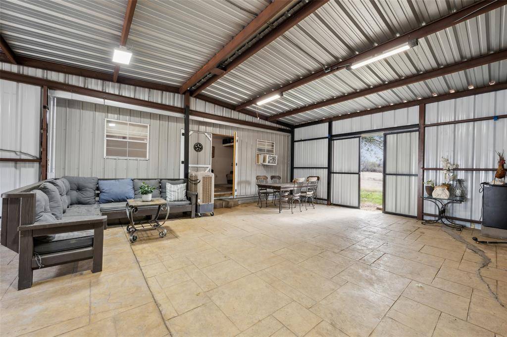 7879 N Cole Street, Nevada, TX 75173