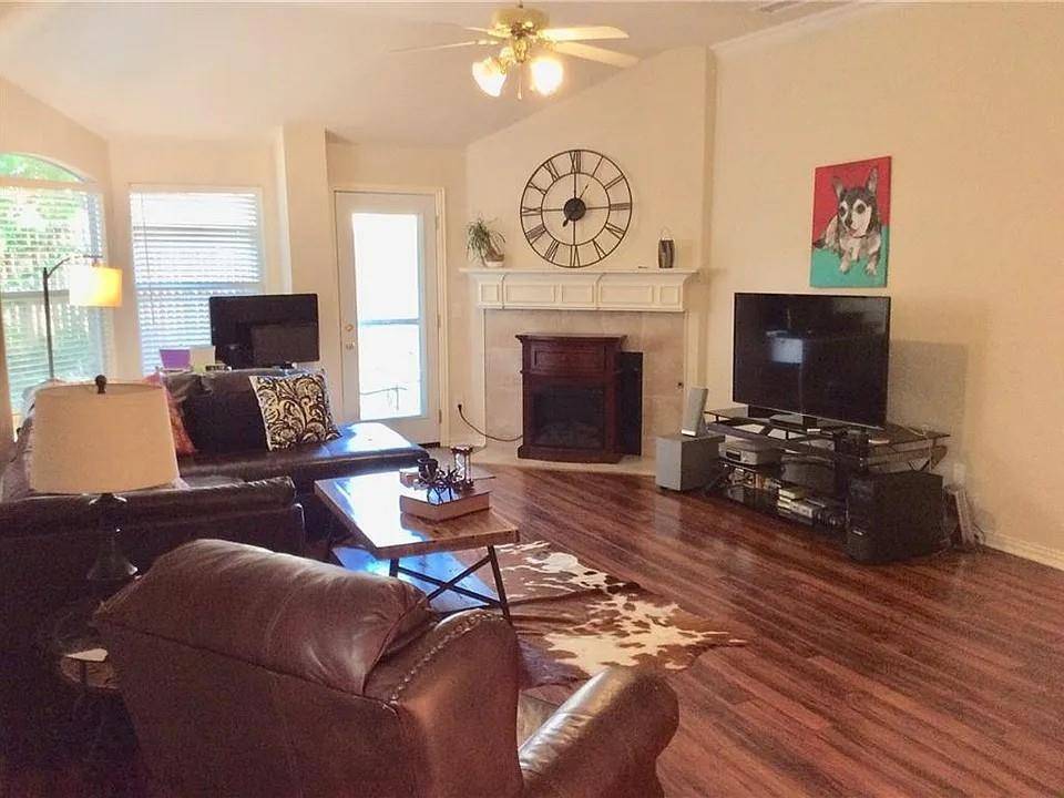 18731 Gibbons Drive, Dallas, TX 75287