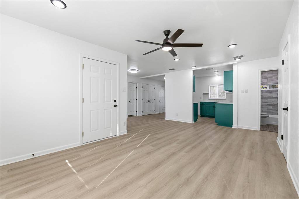 3039 Dahlia Drive, Dallas, TX 75216