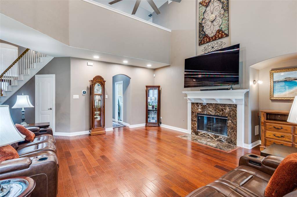 110 Paradise Cove, Shady Shores, TX 76208