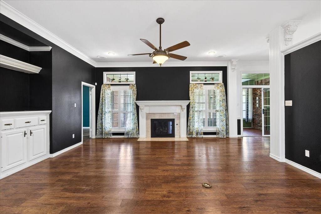 1108 Lonnie Drive, Athens, TX 75751