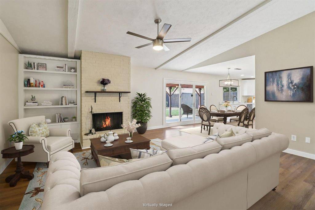 2126 Versailles Drive, Carrollton, TX 75007