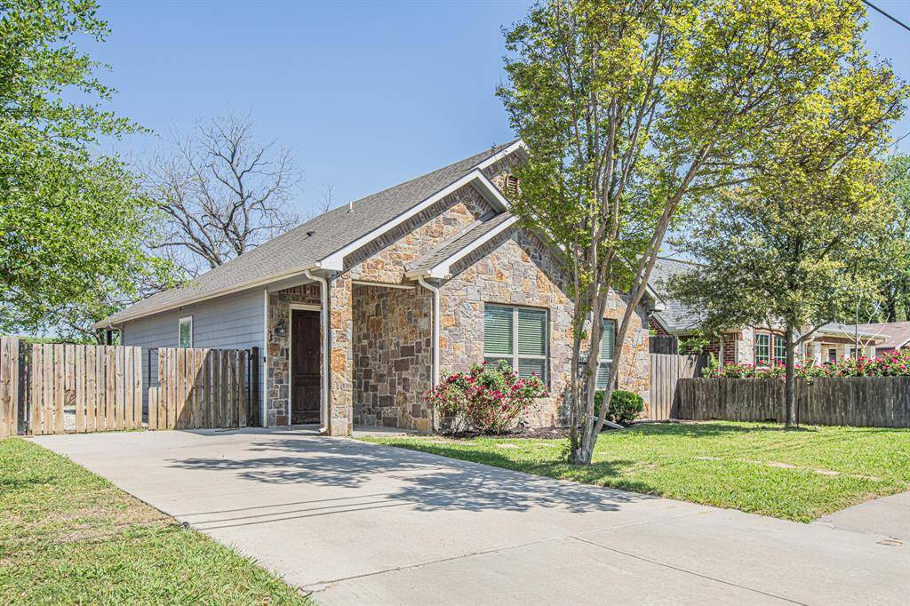 4927 Mexicana Road, Dallas, TX 75212