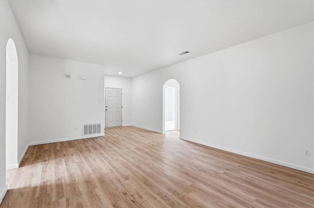 929 Haley Drive, Dallas, TX 75253