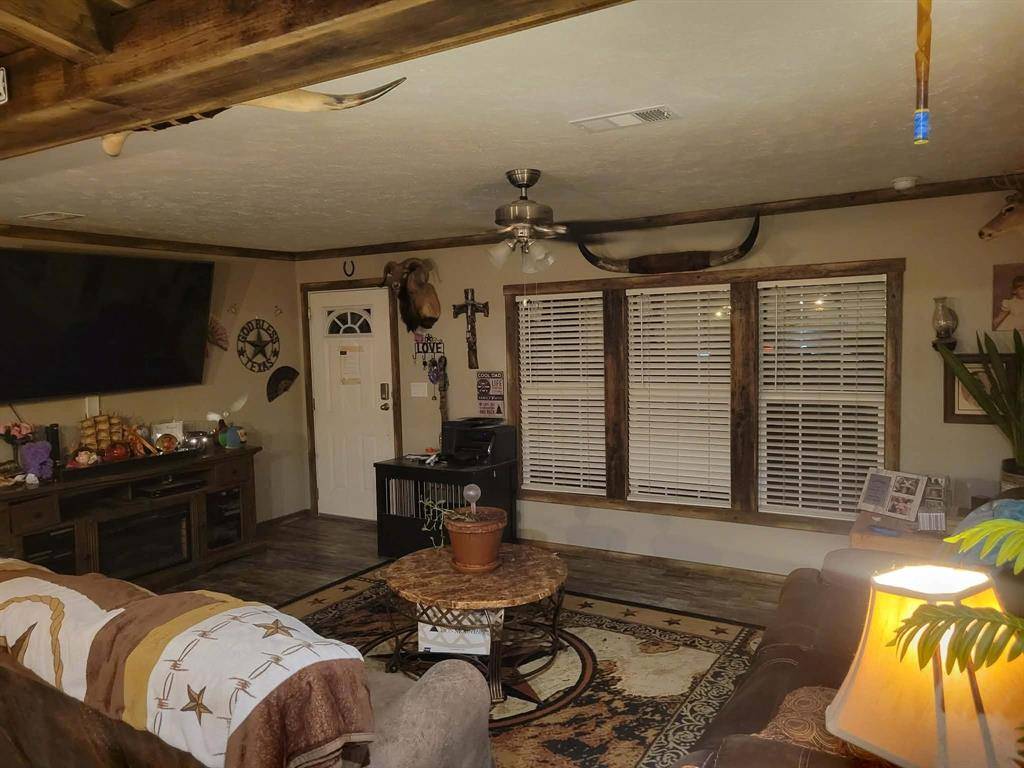 11079 State Highway 198, Mabank, TX 75147