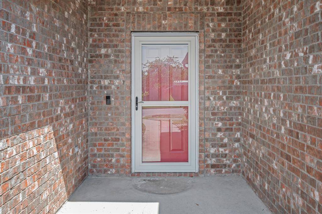 512 Baylor Drive, Greenville, TX 75402