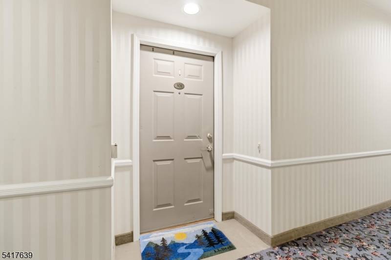 5301 Richmond Rd #301, West Milford Twp., NJ 07480