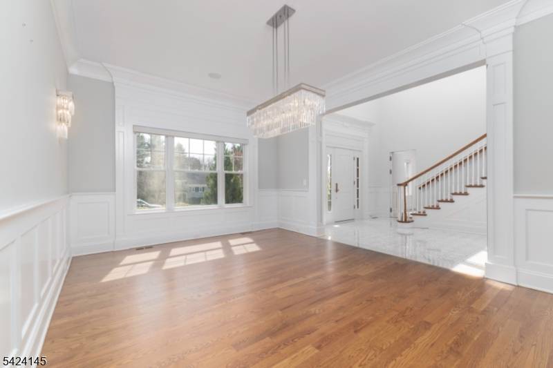 85 May Dr, Chatham Twp., NJ 07928