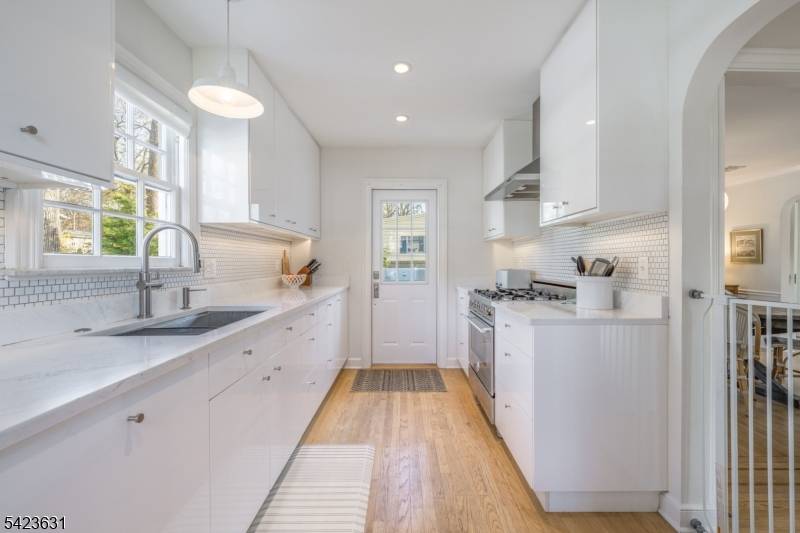 128 Canoe Brook Pkwy, Summit City, NJ 07901