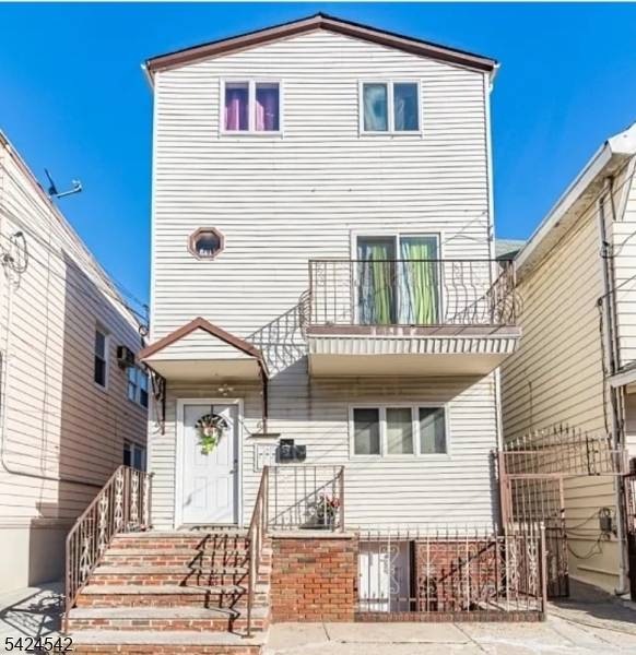 95 Stone St #1, Newark City, NJ 07104