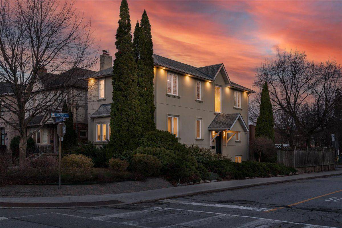 497 Broadway AVE, Toronto C11, ON M4G 2R7