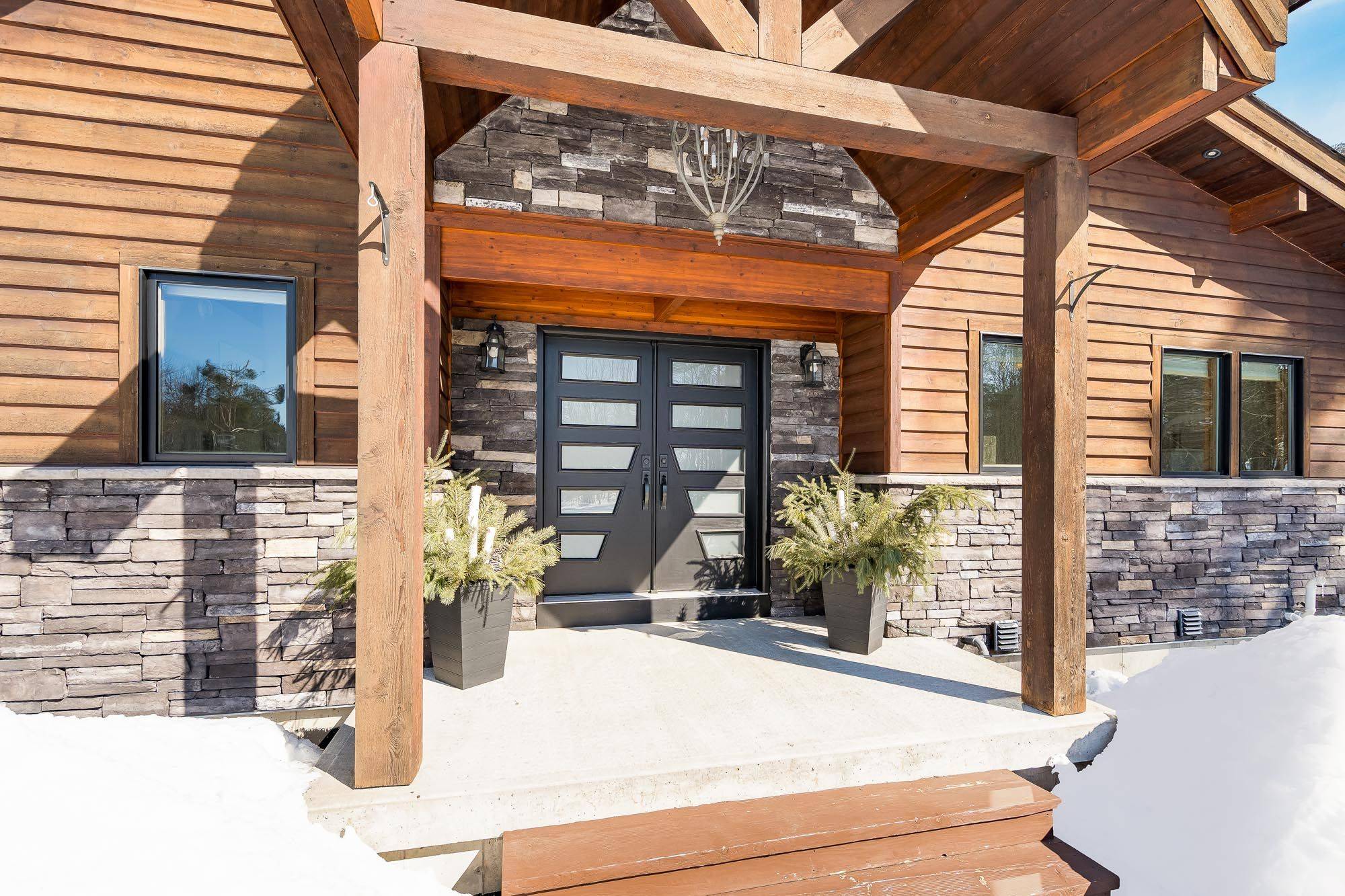 22 Houben CRES, Oro-medonte, ON L0L 1T0