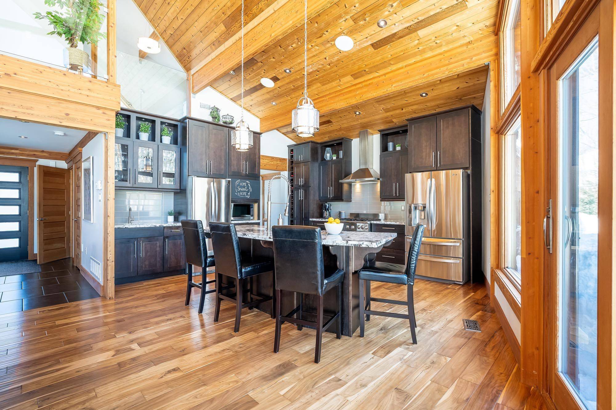 22 Houben CRES, Oro-medonte, ON L0L 1T0