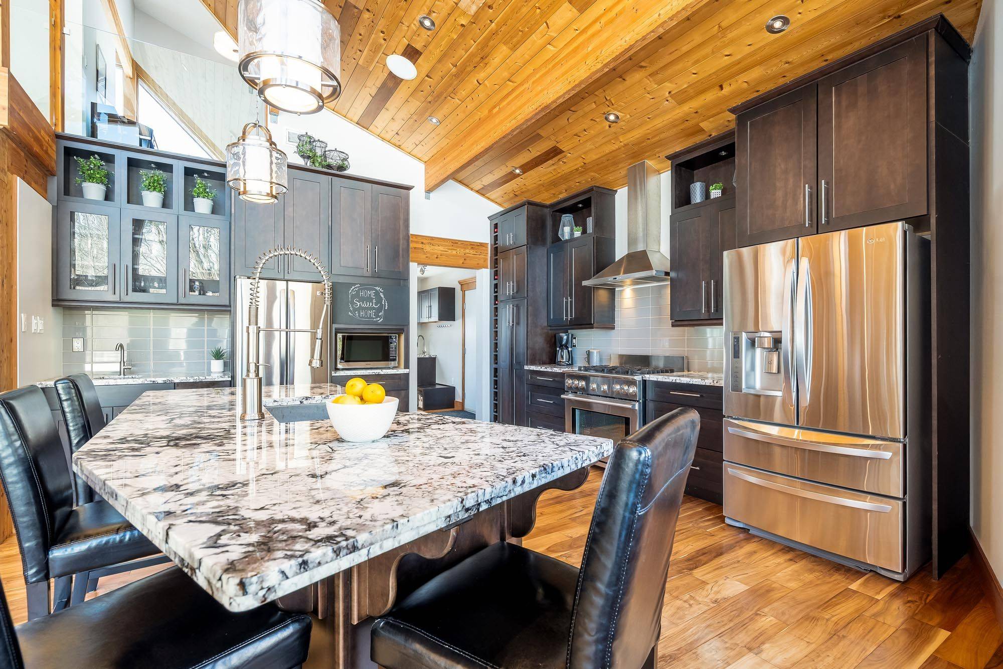 22 Houben CRES, Oro-medonte, ON L0L 1T0