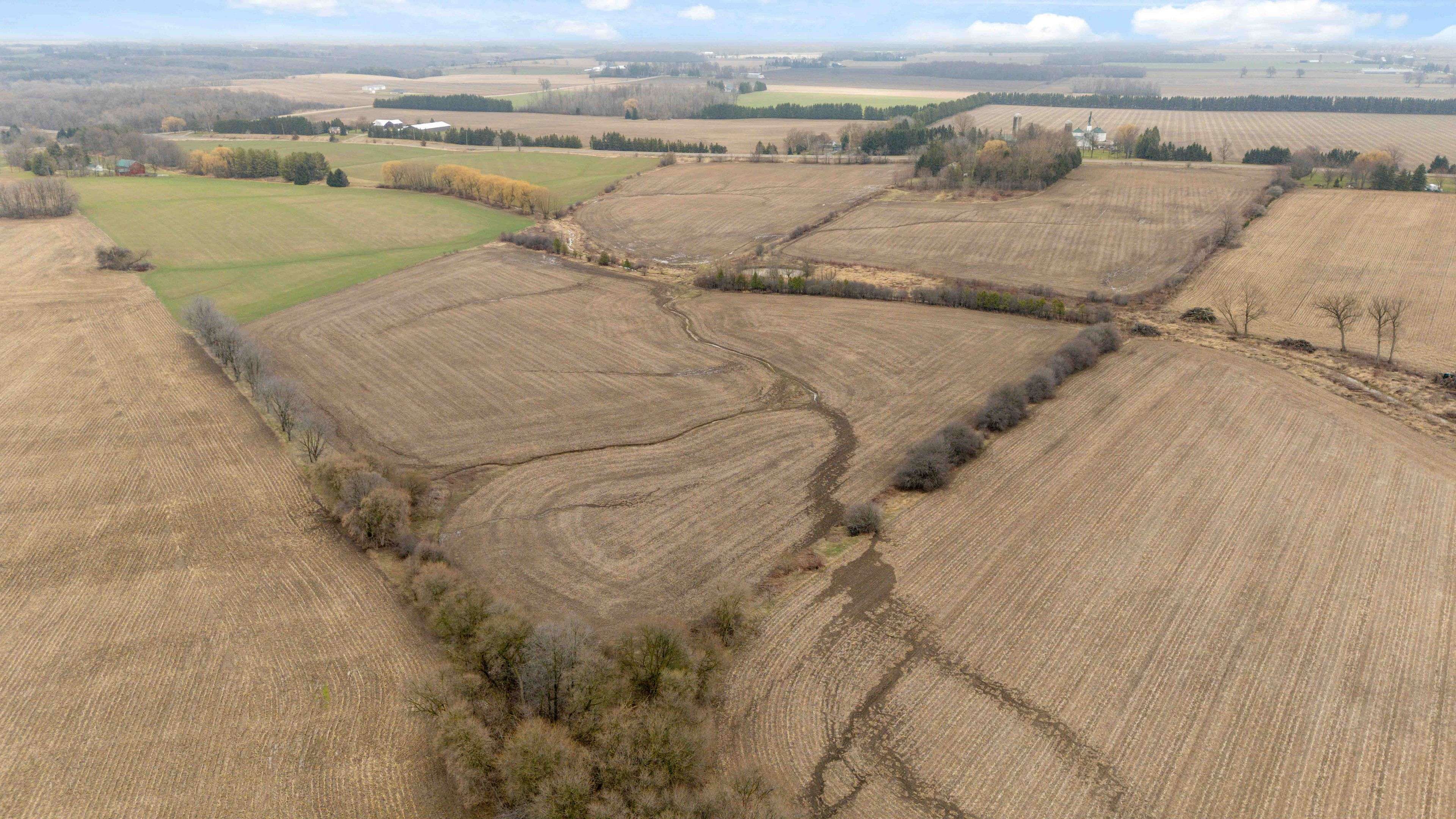 16376 Elginfield RD, Lucan Biddulph, ON N0M 2P0