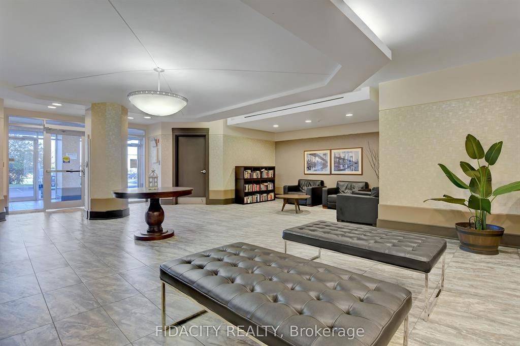 310 Central Park DR #4B, Carlington - Central Park, ON K2C 4G4