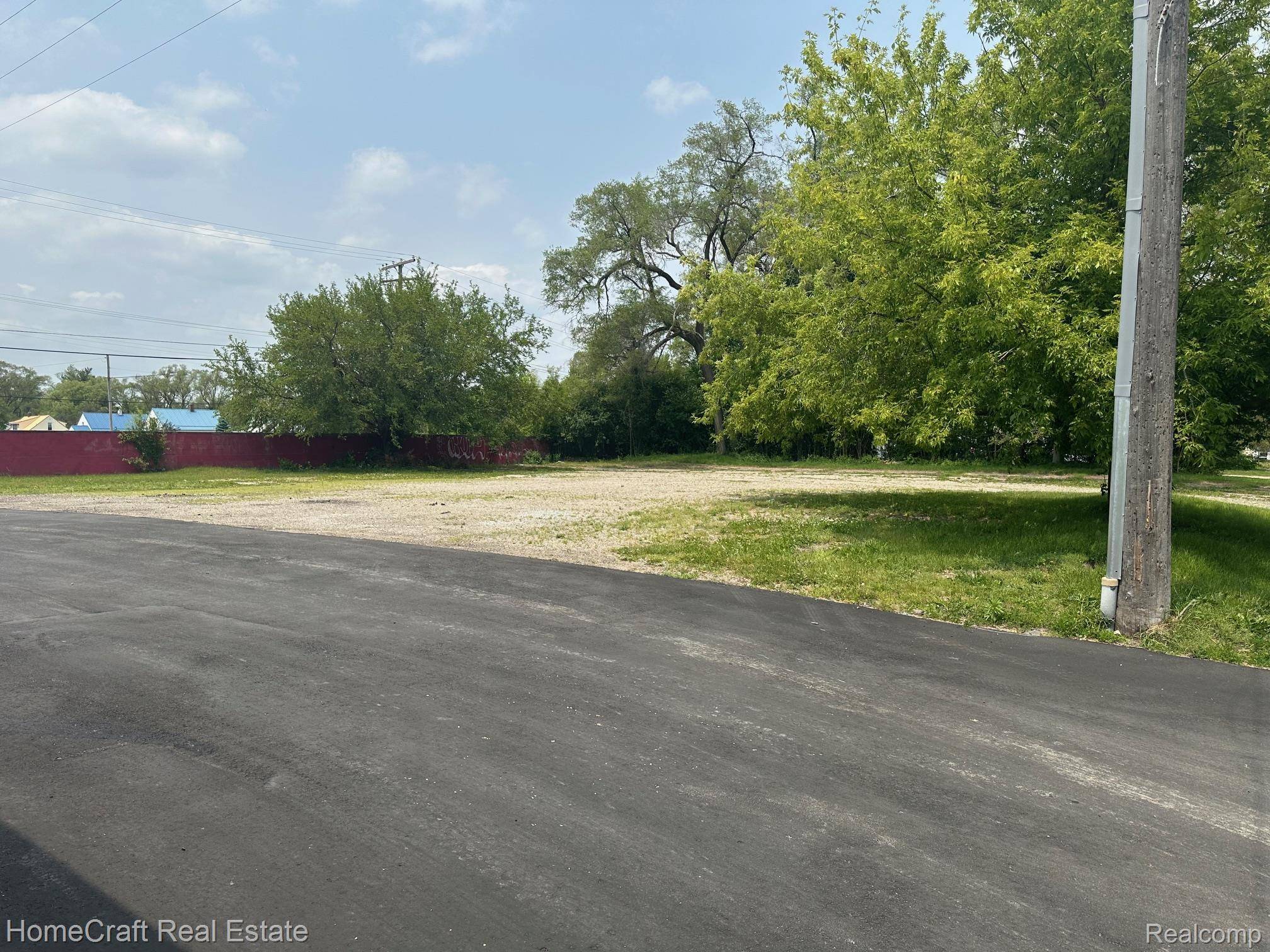 490 Greenlawn ST, Ypsilanti, MI 48198