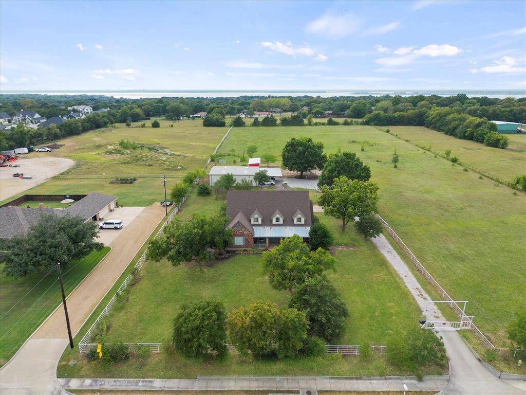 1305 Laurence Drive, Heath, TX 75032