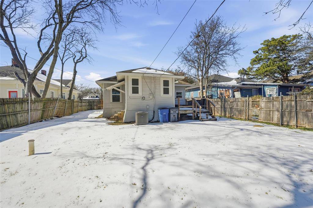 526 S Clinton Avenue, Dallas, TX 75208