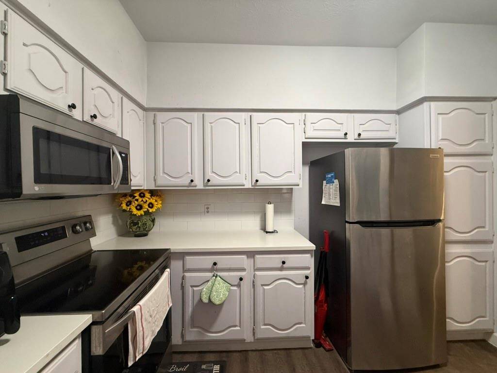 2835 Keller Springs Road #103, Carrollton, TX 75006