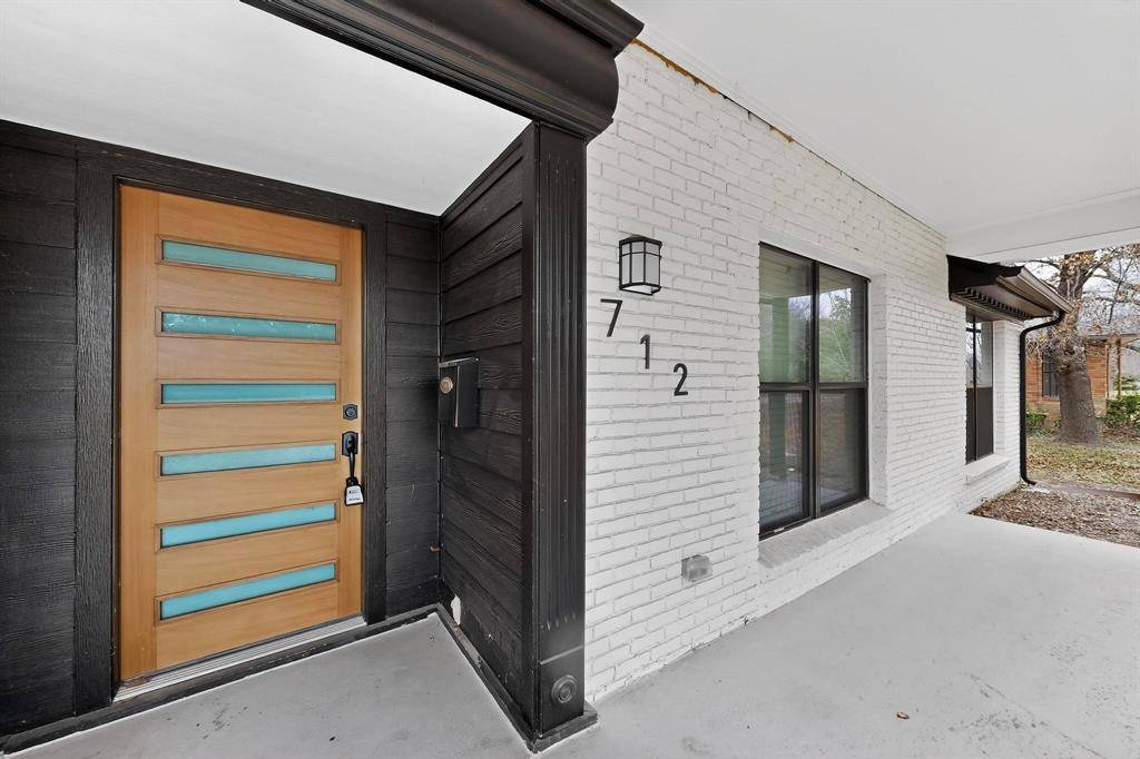 712 W Five Mile Parkway, Dallas, TX 75224