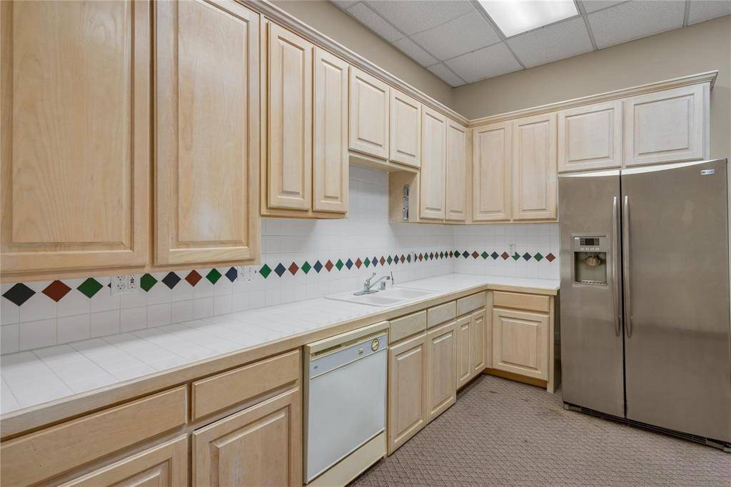 1001 Hampshire Lane, Richardson, TX 75080