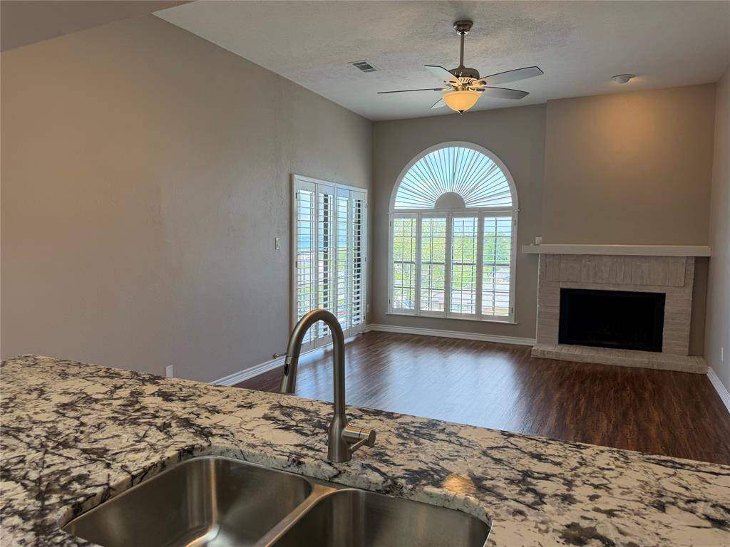 230 Henry M Chandler Drive, Rockwall, TX 75032