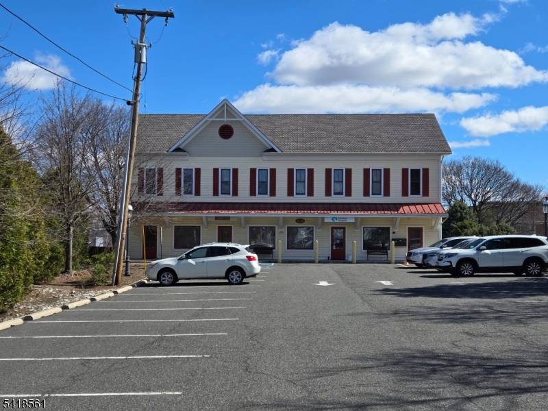160 Main St, Flemington Boro, NJ 08822