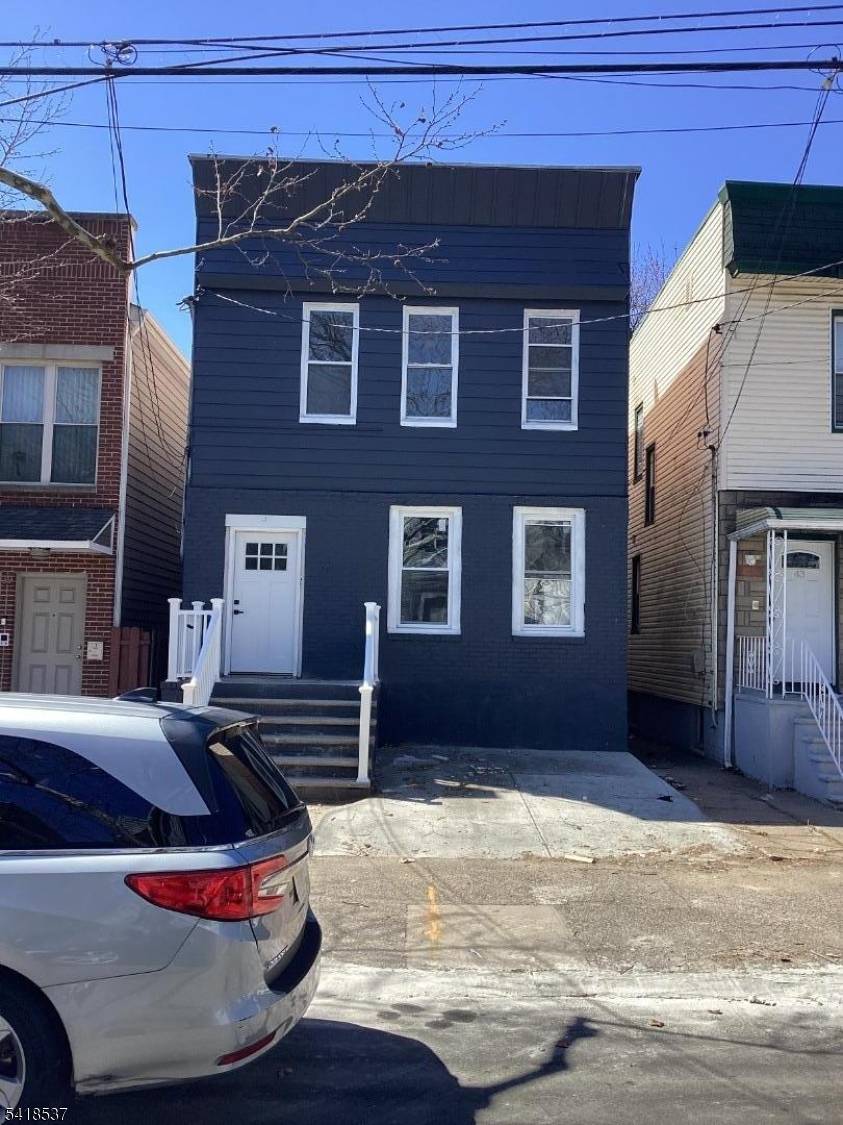 41 New St, Jersey City, NJ 07305