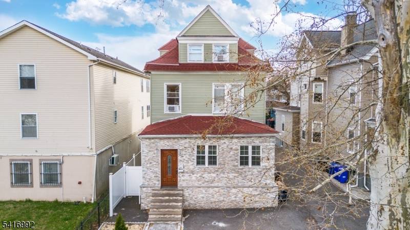 133 William Street, East Orange City, NJ 07017