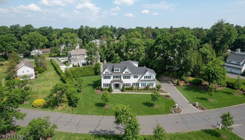 85 May Dr, Chatham Twp., NJ 07928