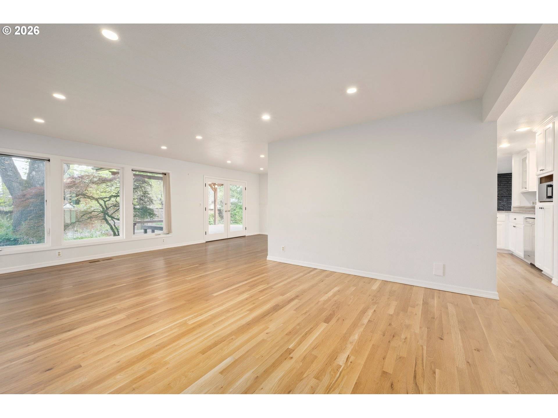 2169 KEITH WAY, Eugene, OR 97401