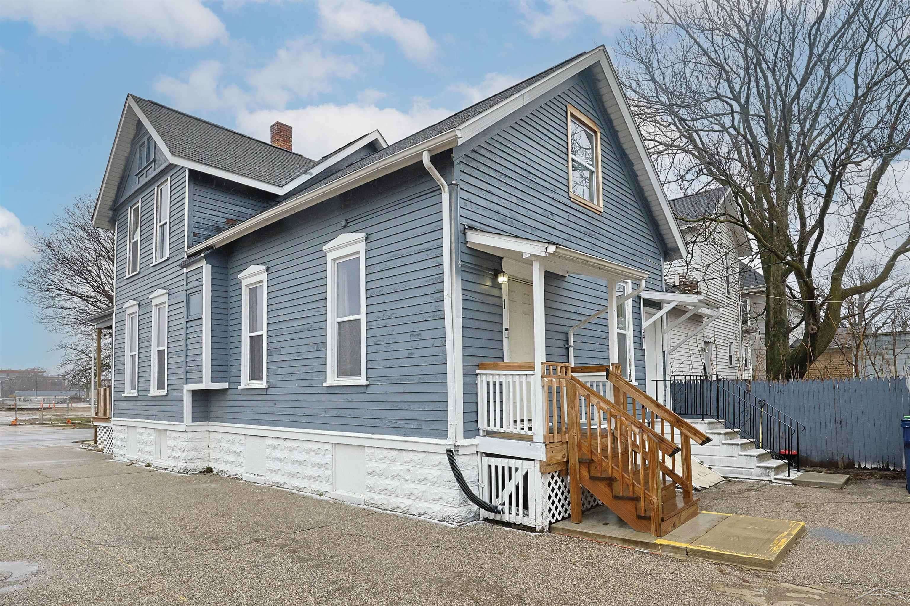 110 N Madison AVE, Bay City, MI 48708